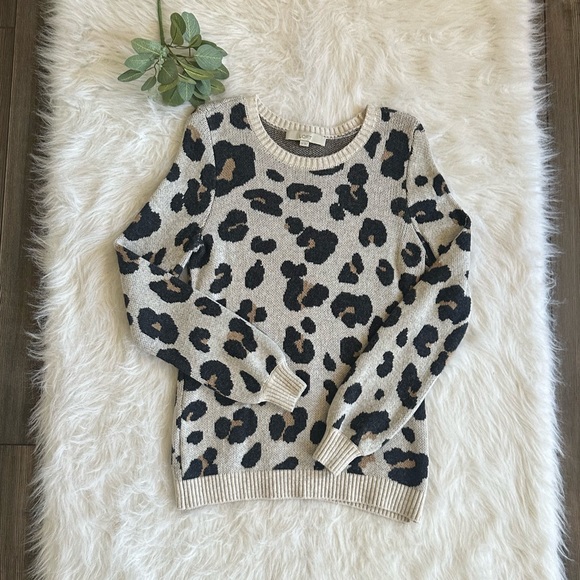 LOFT Leopard Sweater Size Extra Small - Picture 2 of 10
